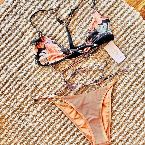 NWT l*space Kristen top, and jay bottom, bitsy, orange floral wrap, bikini set - Picture 1 of 6
